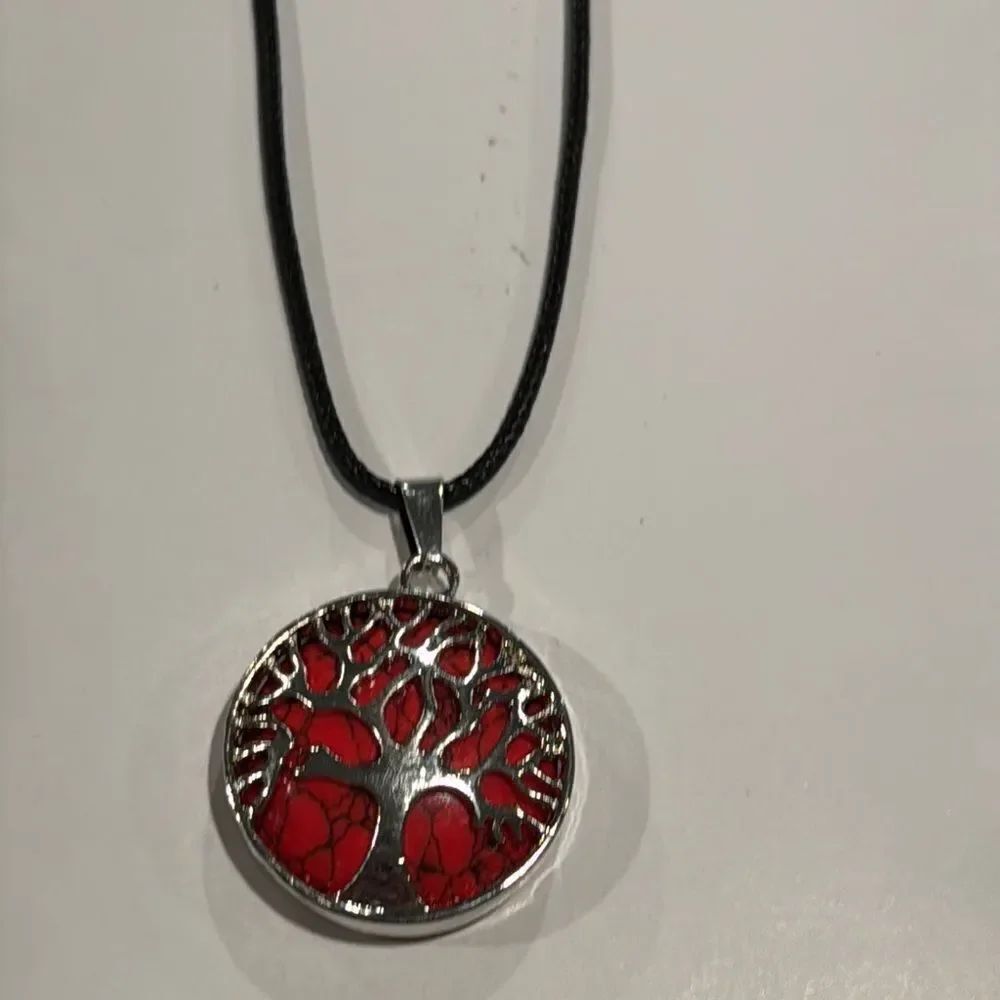 Elegant Silver and Red Pendant Necklace